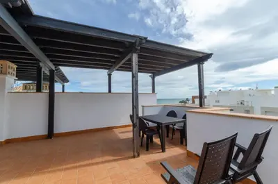 Un balcón o terraza de Mediterranea 8 Vera Playa Jardines tus momentos frente al mar