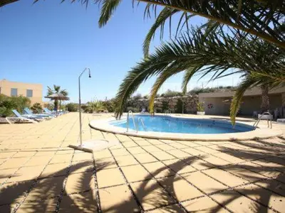 Piscina en o cerca de Linaria