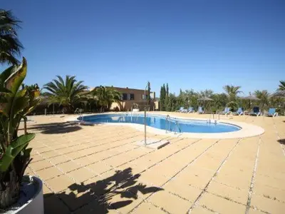 Piscina en o cerca de Linaria