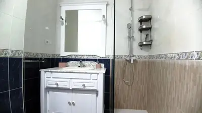 Un baño de San Fausto
