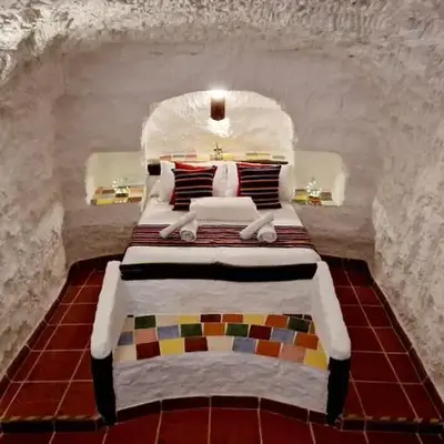 Casa CUEVA CASCAMORRAS 