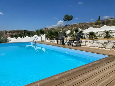 Piscina en o cerca de Cortijo Los Corazones