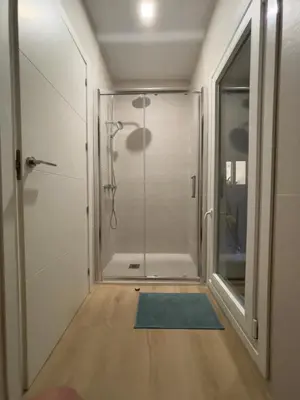 Un baño de Premium Apartments Almeria Centro