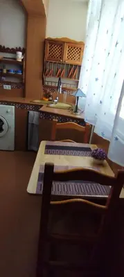 Una cocina o zona de cocina en Paradise of Dreams Apartamentos - LA ABUELA JOSEFA