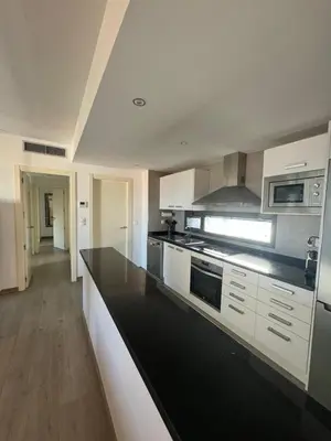 Una cocina o zona de cocina en Apartamento Aloe 2 con terraza vistas al mar, Valle Del Este golf