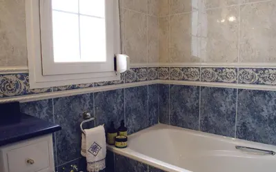 Un baño de Casa Del Sol y la Luna Apartamento Medio Día