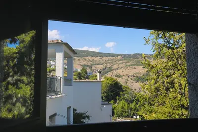 Vista general de una montaña o vista desde el apartamento