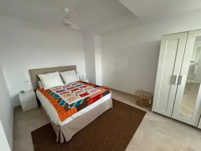 Cama o camas de una habitación en Tokyo Rooms Los Genoveses Habitacion PREMIUM con baño privado