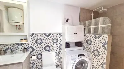 Un baño de Rincón céntrico con encanto By Aloha Palma