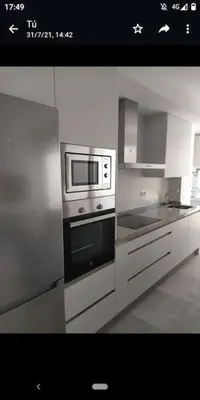 Una cocina o zona de cocina en Piso en Primera línea de playa