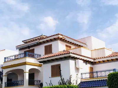 Edificio en el que se encuentra el apartamento