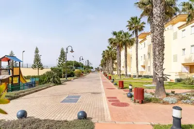 Jardín al aire libre en Paraíso Villa Romana Residencial