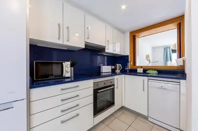 Una cocina o zona de cocina en AlmeriaSuite Mojacar Macenas Sun