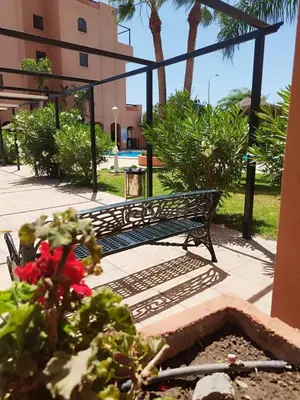 Jardín al aire libre en Olas y Sol