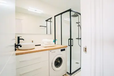 Un baño de Almare Suites - Aguadulce Vistas al mar