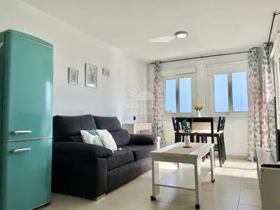 Zona de estar de Luminoso ático en el Puerto de Almerimar
