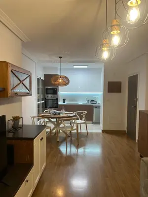 Una cocina o zona de cocina en Piso con AC, piscina y pista de pádel y tenis en Águilas