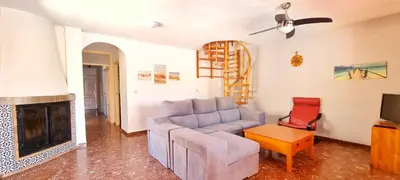 Zona de estar de Casa con Piscina Privada - By Aloha Palma