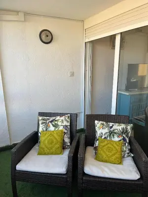 Zona de estar de Lovely 2 bedroom apartment near the beach