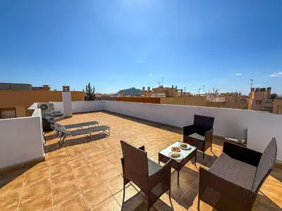 Un balcón o terraza de Solarium privado en el centro de Águilas - By Aloha Palma