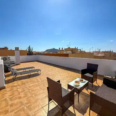 Solarium privado en el centro de Águilas - By Aloha Palma