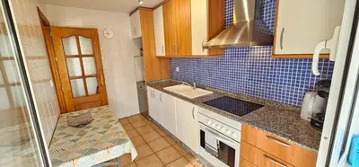 Una cocina o zona de cocina en Duplex de 3 dormitorios en Al Andalus Residencial, WIFI