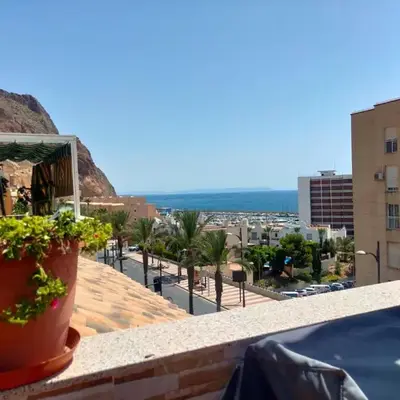 Ático con vistas al Puerto de Aguadulce