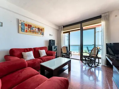 Una televisión o centro de entretenimiento en Faro's Zapillo Apartment - Almeria