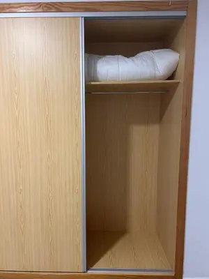 Plano de Mi Huésped Zújar, Baza