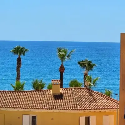EL RUBIAL con Vistas al Mar