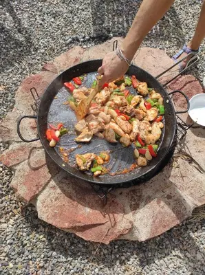 Comida en o cerca de esta casa o chalet