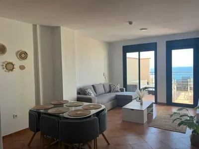 Zona de estar de Espacioso Dúplex con terraza y vistas