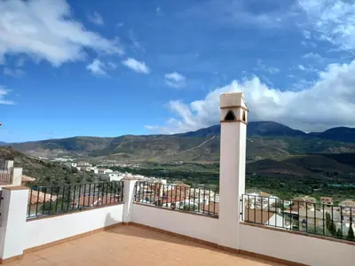 Vista general de una montaña o vista desde el apartamento