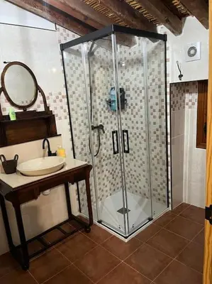 Un baño de Casa rural Camino de Morazara