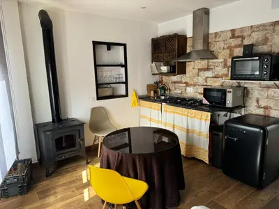 Una cocina o zona de cocina en Apartamento rural Julio