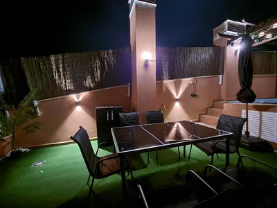 Un patio o zona al aire libre en Laguna Beach Relax - Terraza, Jacuzzi, Parking