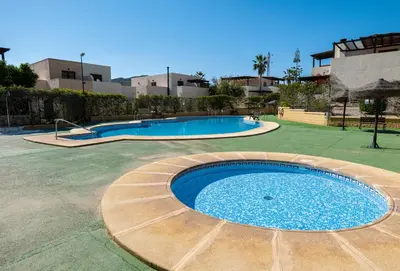 Piscina en o cerca de Casa El Tomillo