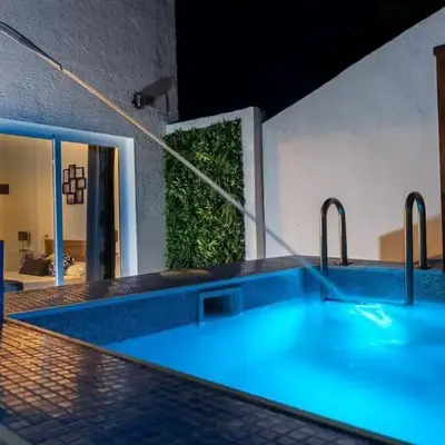 Enamórate con vistas al mar en La Marina House