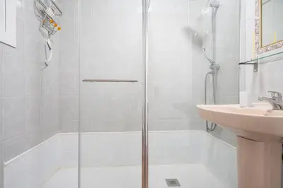 Un baño de Vista playa zapillo