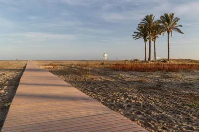 Plano de NUEVO en Vera # Playa a 8min # Relax # WIFI # Smart TV # Apartamento