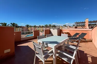 Un balcón o terraza de R2309 Laguna Beach Vera Playa Almeria