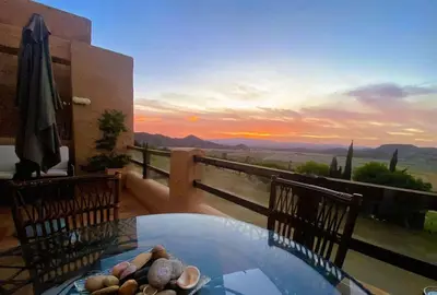 Comida en o cerca de este apartamento
