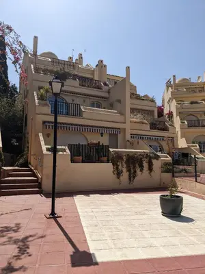 Edificio en el que se encuentra el apartamento
