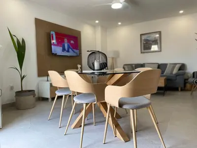 Una televisión o centro de entretenimiento en Cabosun