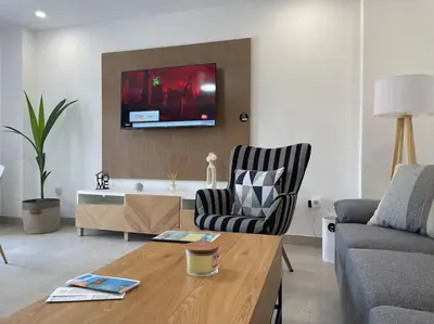 Una televisión o centro de entretenimiento en Cabosun