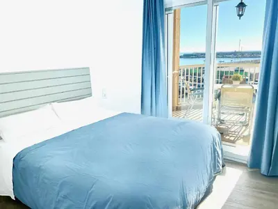 Cama o camas de una habitación en Villa Anita, primera linea de playa en la mejor zona de Águilas