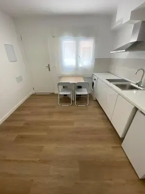 Una cocina o zona de cocina en Playa y Sol z1
