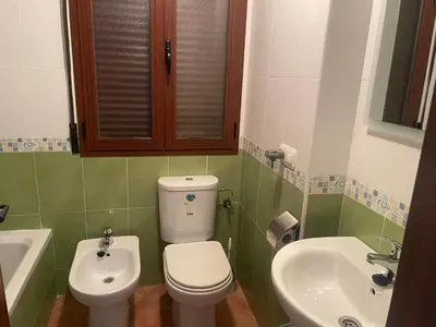 Un baño de House Lago Azul