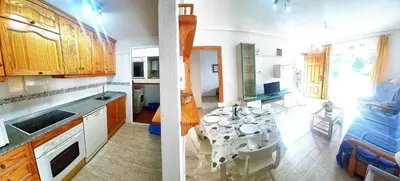 Una cocina o zona de cocina en Apartamento 2 dormitorios soleado Veramar 5, 1ª planta