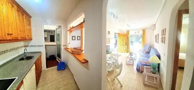 Una cocina o zona de cocina en Apartamento 2 dormitorios soleado Veramar 5, 1ª planta